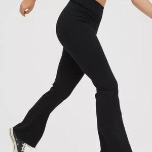 Aerie flared leggings